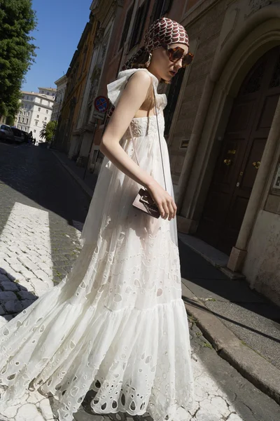 Look 24